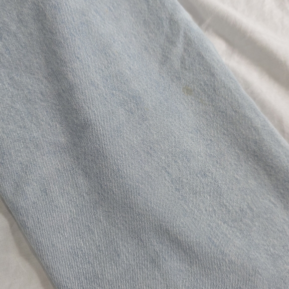 Levi's Premium Ribcage Straight Ankle High Rise Light Wash Denim Jeans. 28 - Picture 16 of 16